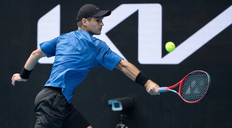 (210208) -- MELBOURNE, Feb. 8, 2021 -- Marcos Giron of the United States hits a return during the men s singles first round match against Alexander Zverev of Germany at the Australian Open tennis championship in Melbourne, Australia, Feb. 8, 2021. (Photo by Xinhua) (SP)AUSTRALIA-MELBOURNE-TENNIS-AUSTRALIAN OPEN-DAY 1 HuxJingchen 