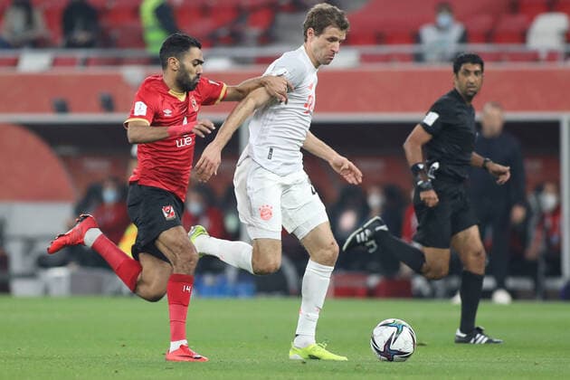 FuÃŸball, FIFA Klub-WM, al Ahly SC Kairo - FC Bayern MÃ¼nchen DOHA, QATAR - FEBRUARY 08: Thomas MÃ¼ller of FC Bayern Muenchen during the semi-final match between Al Ahly SC and FC Bayern Muenchen at Ahmad Bin Ali Stadium on February 8, 2021 in Doha, Qatar. (Photo by Colin McPhedran) SPO, SOC, FOC  Copyright: xColinxMcPhedran