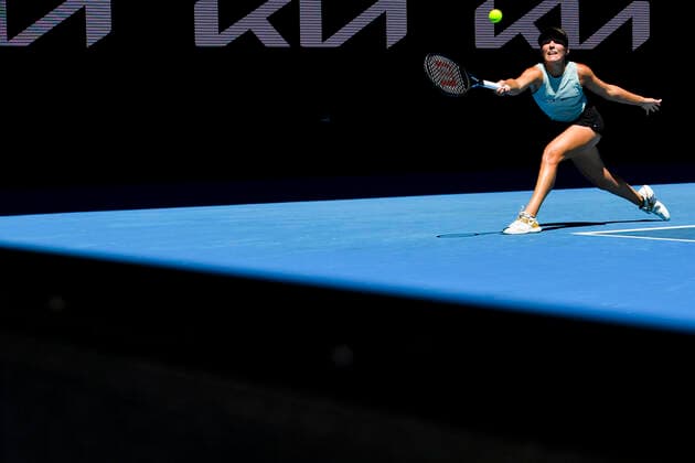 TENNIS AUSTRALIAN OPEN, Maddison Inglis of Australia in action during her first Round Women s singles match against Sofia Kenin of the United States of America on Day 2 of the Australian Open at Melbourne Park in Melbourne, Tuesday, February 9, 2021. ( NO ARCHIVING, EDITORIAL USE ONLY, NO USE IN BOOKS WITHOUT CONSENT MELBOURNE VIC AUSTRALIA  Copyright: xDEANxLEWINSx 20210209001519304417