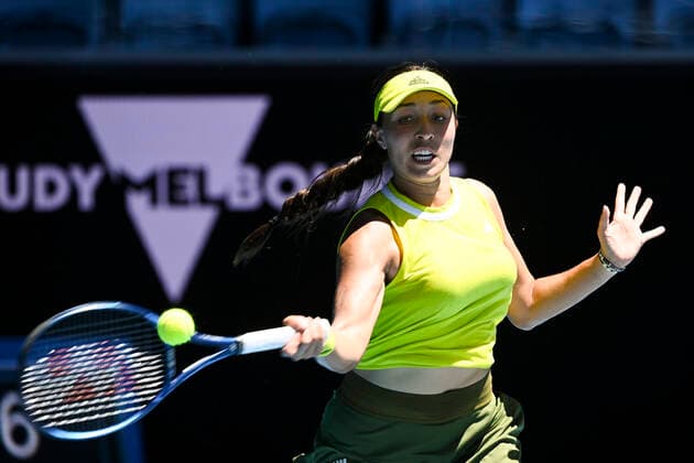 TENNIS AUSTRALIAN OPEN, Jessica Pegula of the United States of America in action during her first Round Women s singles match against Victoria Azarenka of Belarus on Day 2 of the Australian Open at Melbourne Park in Melbourne, Tuesday, February 9, 2021. ( NO ARCHIVING, EDITORIAL USE ONLY, NO USE IN BOOKS WITHOUT CONSENT MELBOURNE VIC AUSTRALIA  Copyright: xDAVExHUNTx 20210209001519319348