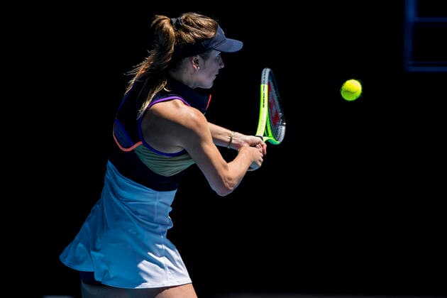 MELBOURNE, VIC - FEBRUARY 09: Elina Svitolina of Ukraine returns the ball during round 1 of the 2021 Australian Open on February 9 2020, at Melbourne Park in Melbourne, Australia. (Photo by Jason Heidrich Icon Sportswire) TENNIS: FEB 09 Australian Open Icon2102090762