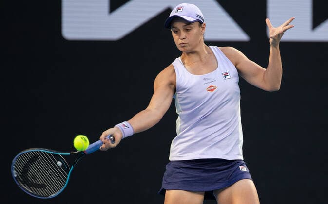 (210209) -- MELBOURNE, Feb. 9, 2021 -- Ashleigh Barty of Australia returns a shot during the women s singles first round match between Ashleigh Barty of Australia and Danka Kovinic of Montenegro at the Australian Open in Melbourne Park, Melbourne, Australia on Feb. 9, 2021. (Photo by Hu Jingchen Xinhua) (SP)AUSTRALIA-MELBOURNE-TENNIS-AUSTRALIAN OPEN-DAY 2 BaixXuefeihujingchen 