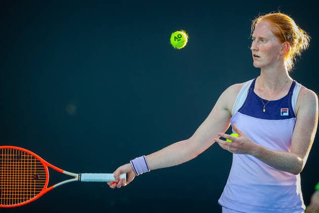 Alison Van Uytvanck WTA, Tennis Damen 67) pictured in action during a tennis match between Belgian Van Uytvanck and French Burel, in the first round of the women s singles competition of the Australian Open tennis Grand Slam, Tuesday 09 February 2021 in Melbourne Park, Melbourne, Australia. The 2021 edition of the Australian Grand Slam has been delayed by three weeks because of the pandemic. PATRICKxHAMILTON  x2640682x
