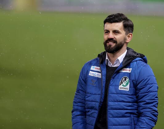SOCCER - BL, Sturm vs Ried GRAZ,AUSTRIA,09.FEB.21 - SOCCER - tipico Bundesliga, SK Sturm Graz vs SV Ried. Image shows head coach Miron Muslic (Ried). GEPAxpictures xHansxOberlaender