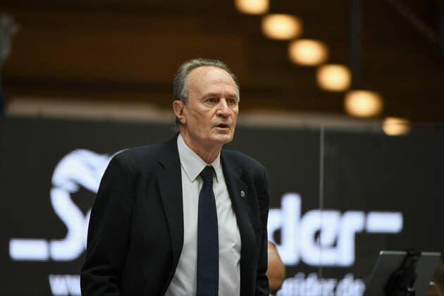 Headcoach Aito Garcia Reneses ALBA Berlin , GER, HAKRO Merlins Crailsheim vs Alba Berlin, 09 02 2021, 17 Matchday easycredit Basketball Bundesliga, Season 2020 2021 GER, HAKRO Merlins Crailsheim vs Alba Berlin, 09 02 2021, 17 Matchday easycredit Basketball Bundesliga, Season 2020 2021 Crailsheim Copyright: xEibnerxPressefoto MichaelxMemmlerx EP_MMR