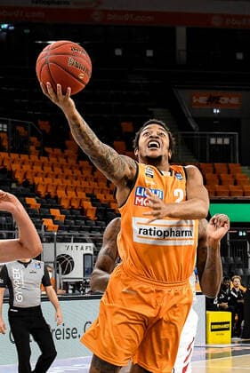 GER, BBL, ratiopharm ulm vs FC Bayern München Muenchen 09 02 2021, ratiopharm arena, Neu Ulm, GER, BBL, ratiopharm ulm vs FC Bayern München Muenchen, in picture Troy Caupain Ulm, 23 nordphoto.GmbHx xHafner nph00200