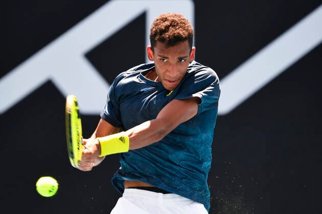 TENNIS AUSTRALIAN OPEN, Felix Auger Aliassime of Canada in action during his second Round Men s singles match against James Duckworth of Australia on Day 3 of the Australian Open at Melbourne Park in Melbourne, Wednesday, February 10, 2021. ( NO ARCHIVING, EDITORIAL USE ONLY, NO USE IN BOOKS WITHOUT CONSENT MELBOURNE VIC AUSTRALIA  Copyright: xJAMESxROSSx 20210210001519538410