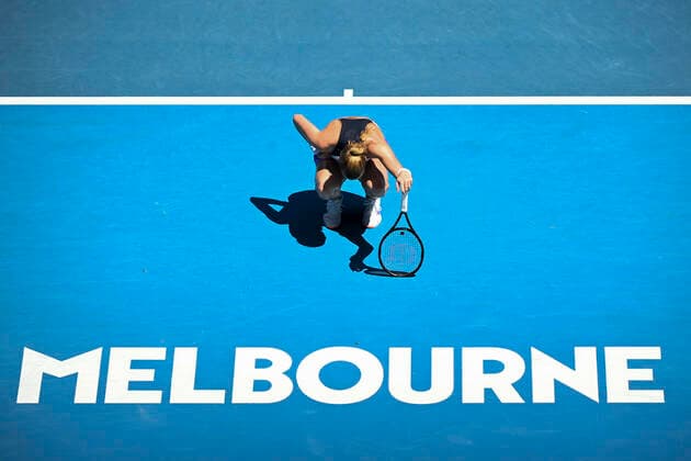 TENNIS AUSTRALIAN OPEN, Petra Kvitova of the Czech Republic reacts during her second Round Women s singles match against Sorana Cirstea of Romania on Day 3 of the Australian Open at Melbourne Park in Melbourne, Wednesday, February 10, 2021. ( NO ARCHIVING, EDITORIAL USE ONLY, NO USE IN BOOKS WITHOUT CONSENT MELBOURNE VIC AUSTRALIA  Copyright: xDEANxLEWINSx 20210210001519541348