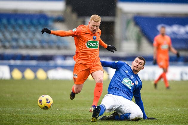 Florent MOLLET ( Montpellier ) - AJORQUE Ludovic ( Strasbourg ) - FOOTBALL : Strasbourg vs Montpellier - Coupe de France - Strasbourg - 10 02 2021 FedericoPestellini Panoramic 