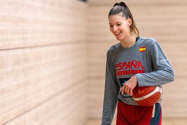 Meret Kleine Beek 19, GISA Lions SV Halle GISA Lions SV Halle Training Basketball 1 Bundesliga ERDGAS Sportarena Halle Saale 10 02 2021 Photo Holger John Sachsen Anhalt Germany ERDGAS Sportarena Halle Saale