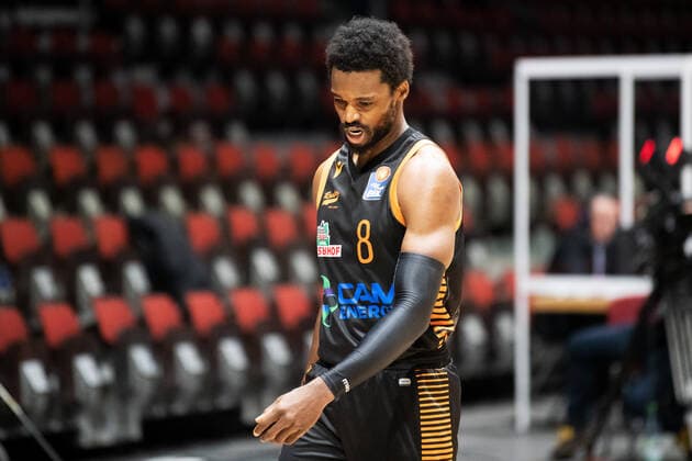easycredit BBL season 2020 2021 17 matchday on 10 2 2021 NINERS Chemnitz vs RASTA Vechta Josh Young Rasta Vechta , disgruntled, portrait fair Chemnitz.