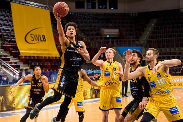 Ludwigsburg, Germany 10 February 2021 BBL 20 21 MHP Riesen Ludwigsburg vs Basketball Loewen Braunschweig Garai Zeeb Braunschweig , Lukas Herzog Ludwigsburg , Gavin Schilling Braunschweig , Jonas Wohlfarth Bottermann Ludwigsburg Ludwigsburg MHP Arena Baden Württemberg Germany.