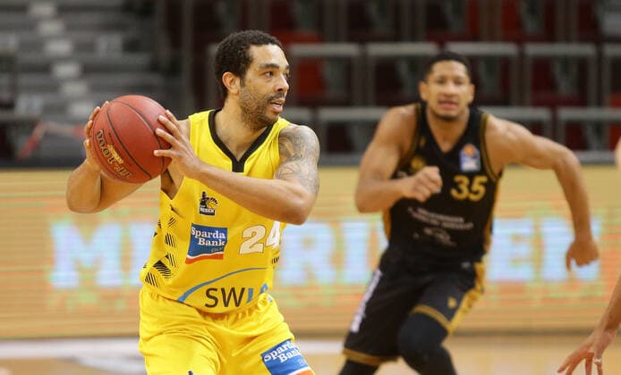 Ludwigsburg , Basketball easyCredit BBL Bundesliga , MHP RIESEN Ludwigsburg vs Basketball Löwen Braunschweig , Andrew Warren Riesen