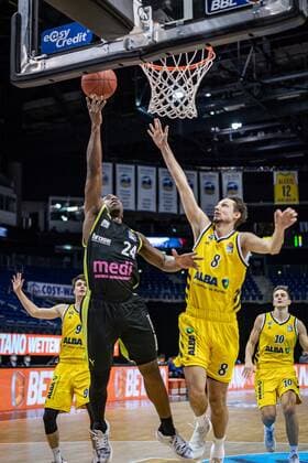 Basketball Berlin 12 02 2021 Season 2020 2021 BBL 1 Bundesliga easyCredit BBL Alba Berlin medi Bayreuth Frank Bartley Bayreuth, No 24 Marcus Eriksson Alba Berlin, No 08