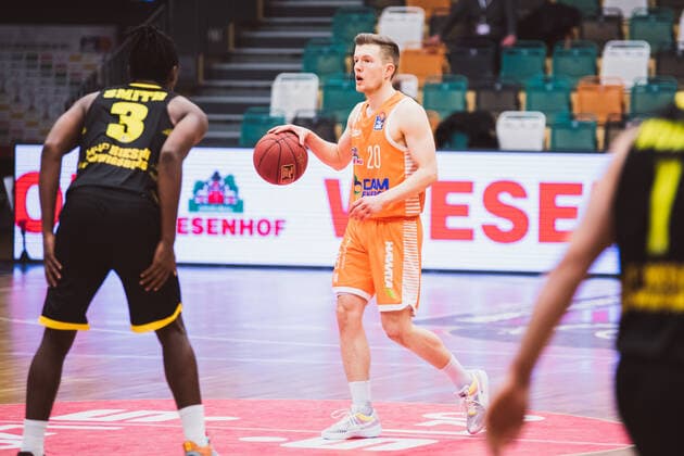easyCredit BBL 18 Matchday RASTA Vechta vs MHP RIESEN Ludwigsburg, 12 02 2021 Jaleen Smith MHP RIESEN Ludwigsburg, 3 , Jannes Hundt RASTA Vechta, 20 easyCredit BBL 18 Matchday RASTA Vechta vs MHP RIESEN Ludwigsburg on 12 02 2021 in Vechta RASTA Dome , Germany, Copyright: xBEAUTIFULxSPORTS Neddermannx