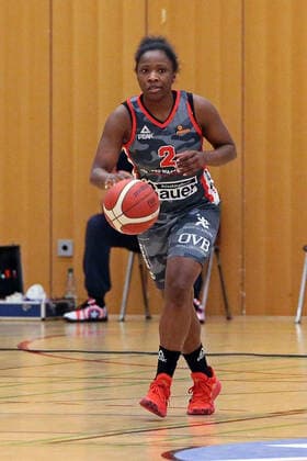 12 02 2021, xovx, Basketball Women, DBBL, 1 Bundesliga, BC Pharmaserv Marburg TSV 1880 Wasserburg Kelly Moten TSV 1880 Wasserburg , Freisteller Marburg Sporthalle Georg Gaßmann Stadion Hessen Deutschland DE