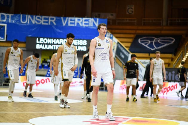 Lukas Meisner Basketball Loewen Braunschweig is disappointed with the defeat, GER, HAKRO Merlins Crailsheim vs Basketball Loewen Braunschweig, 12 02 2021, 18 Spieltag easycredit Basketball Bundesliga, Spielzeit 2020 2021 GER, HAKRO Merlins Crailsheim vs Basketball Loewen Braunschweig, 12 02 2021, 18 Spieltag easycredit Basketball Bundesliga, Spielzeit 2020 2021 Crailsheim Copyright: xEibnerxPressefoto MichaelxMemmlerx EP_MMR