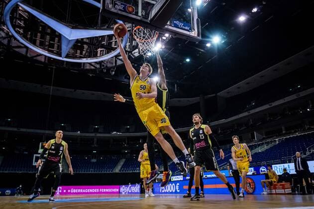 Basketball Berlin12 02 2021 Season 2020 2021 BBL 1 Bundesliga easyCredit BBL Alba Berlin medi Bayreuth Ben Lammers Alba Berlin, No 50