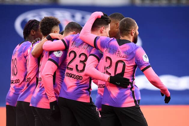 JOIE - FAIR PLAY - EQUIPE DE FOOTBALL DU PSG FOOTBALL : Paris SG vs Nice - Ligue 1 Uber Eats - 13 02 2021 FEP Panoramic 