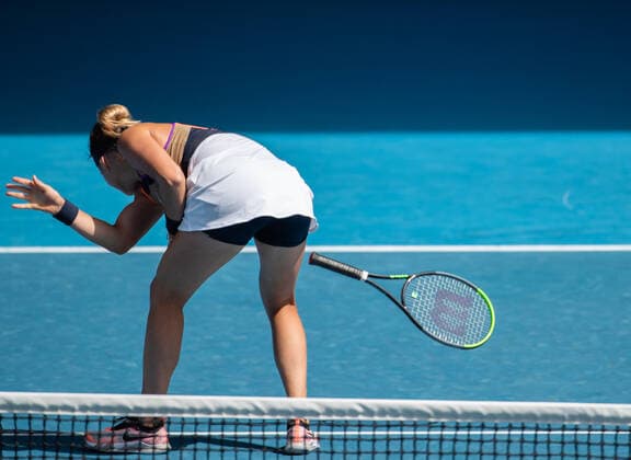 (210214) -- MELBOURNE, Feb. 14, 2021 -- Aryna Sabalenka smashes the racket during the women s singles 4th round match between Serena Williams of the United States and Aryna Sabalenka of Belarus at the Australian Open 2021 tennis tournament in Melbourne Park, Melbourne, Australia, on Feb. 14, 2021. ) (SP)AUSTRALIA-MELBOURNE-TENNIS-AUSTRALIAN OPEN-DAY 7 BaixXuefei 