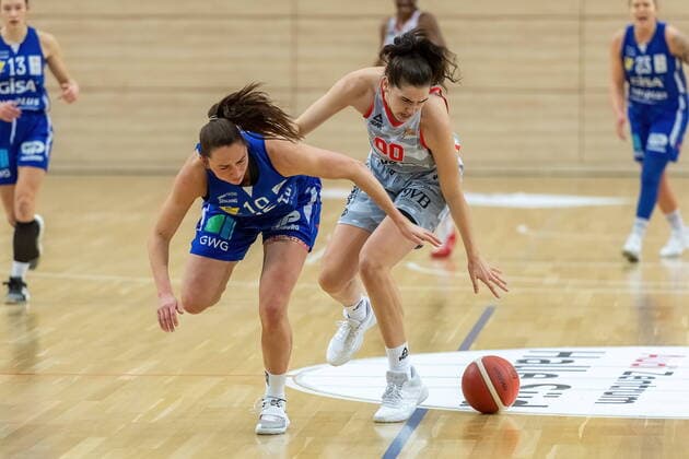 Barbora Kasparkowa 10, GISA Lions SV Halle vs Margaret Emily Mulligan Wasserburg GISA Lions SV Halle vs TSV 1880 Wasserburg Basketball 1 Bundesliga ERDGAS Sportarena Halle Saale 14 02 2021 Photo Holger John Sachsen Anhalt Germany ERDGAS Sportarena Halle Saale