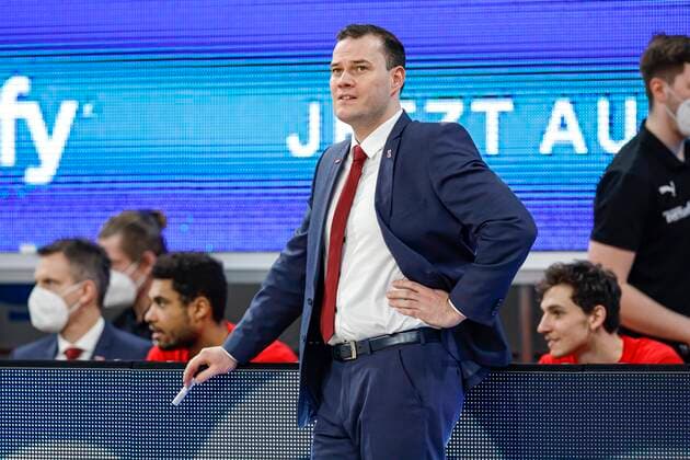 Head coach Johan Roijakkers Brose Bamberg Brose Bamberg Alba Berlin easyCredit BBL Basketball Bundesliga Basketball Season 2020 21 19 Matchday, 14 02 2021 Bamberg, Brose Arena Copyright: DanielxLöb