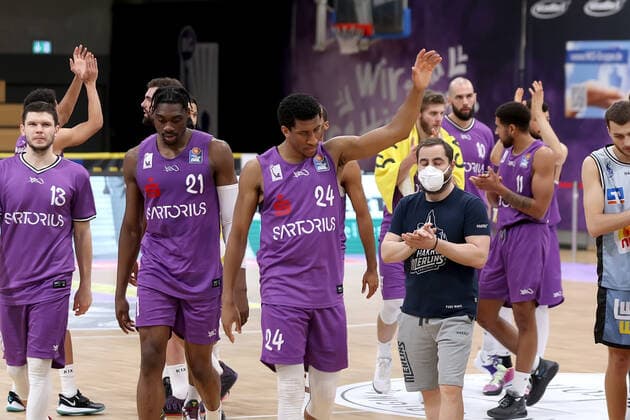 GSD zje123 season 2020 21 Easy credit Basketball Bundesliga BG Göttingen Hakro Merlins Crailsheim Göttingens losers sneak off the court