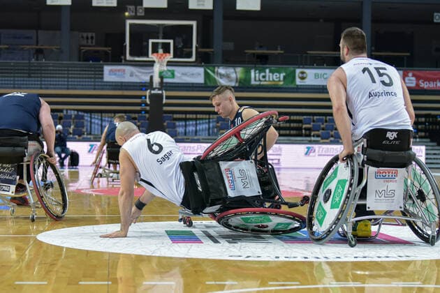RBBL RSV Lahn Dill BBC Muensterland, 14 02 21 Ian Sagar 6 RSV Lahn Dill , Phillip Schorp 10 BBC Muensterland , Michael Auprince 15 RSV Lahn Dill Rittal Arena, Wetzlar, 14 02 21 Copyright: xBEAUTIFULxSPORTS Roeczeyx