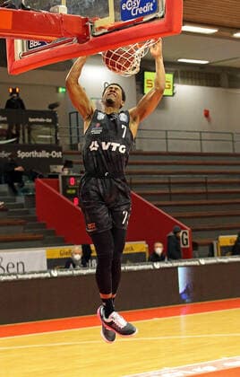 14 02 2021, xovx, Basketball BBL, JobStairs Giessen 46ers Hamburg Towers v l Kameron Taylor Hamburg Towers Giessen Sporthalle Giessen Ost Hessen Germany EN