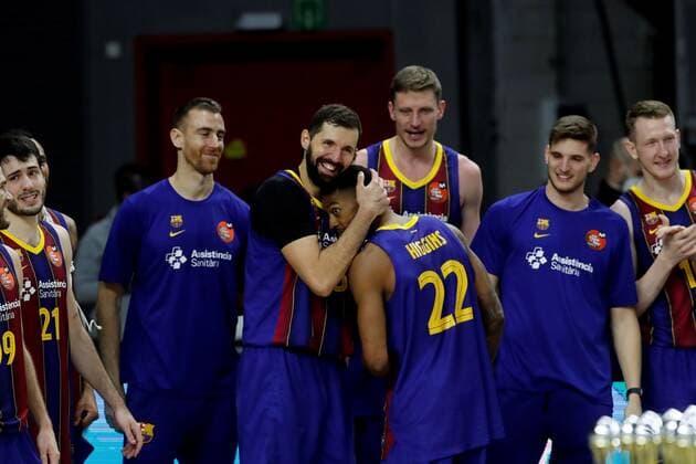 Barca s players celebrate after winning Real Madrid in the Spanish King s Cup basketball final match played at the Wizink Center pavilion in Madrid, Spain, 14 February 2021. Real Madrid vs Barcelona !ACHTUNG: NUR REDAKTIONELLE NUTZUNG!  Copyright: xJuanxCarlosxHidalgox GRAF7778 20210214-637489344410649790