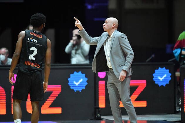 Chemnitz, Germany 14 February 2021 BBL 2020 2021 Niners Chemnitz vs FC Bayern Muenchen coach Rodrigo Pastore Chemnitz , Copyright: xFotostandx xDostmannx