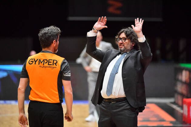 Chemnitz, Germany 14 February 2021 BBL 2020 2021 Niners Chemnitz vs FC Bayern Muenchen coach Andrea Trinchieri Bayern , Copyright: xFotostandx xDostmannx