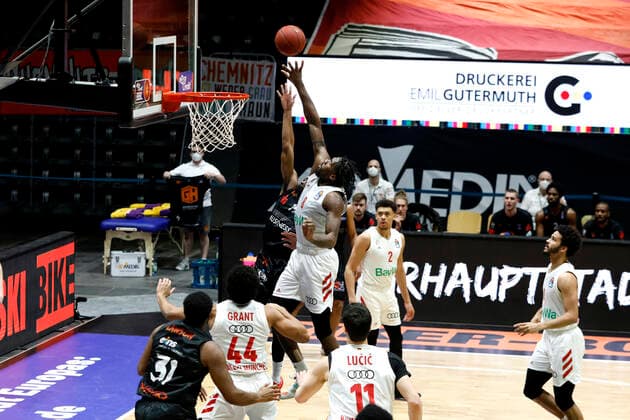 14 02 2021, easyCredit Basketball Bundesliga, BBL, season 2020 2021, men, Chemnitz Niners FC Bayern Munich Basketball Jalen Reynolds, FC Bayern Basketball Chemnitz Messe Chemnitz Sachsen Germany