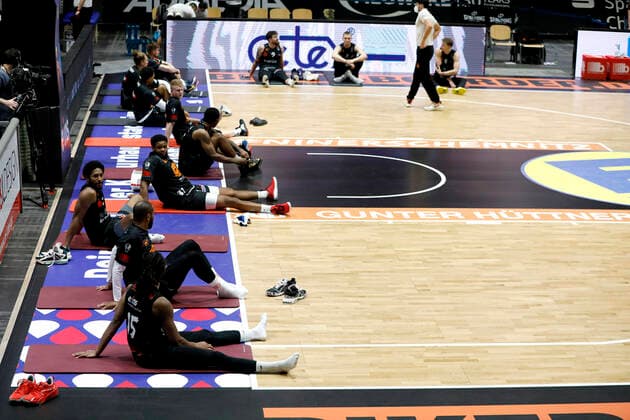 14 02 2021, easyCredit Basketball Bundesliga, BBL, season 2020 2021, men, Chemnitz Niners FC Bayern Munich Basketball Niners Chemnitz after the game Chemnitz Fair Chemnitz Saxony Germany