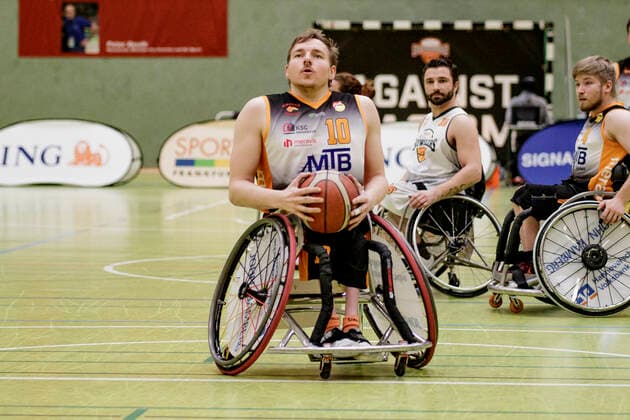 1 RBBL, ING Skywheelers Frankfurt vs Hannover United, Frankfurt, Skywheelers Dome Frankfurt, 14 2 2021 Jan Haller Hannover United , ING Skywheelers Frankfurt vs Hannover United, Frankfurt, Skywheelers Dome Frankfurt, 14 2 2021 Copyright: xBEAUTIFULxSPORTS P.xGawlickx