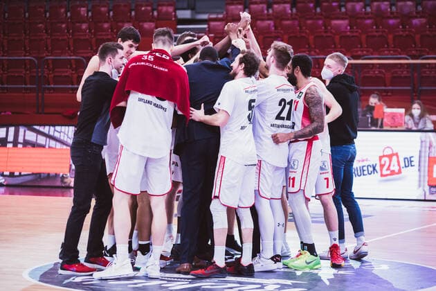 ProA 10 Matchday Artland Dragons vs Science City Jena, 16 02 2021 Team of the Artland Dragons ProA 10 Matchday Artland Dragons vs Science City Jena on 16 02 2021 in Quakenbrueck Artland Arena , Germany, Copyright: xBEAUTIFULxSPORTS Neddermannx