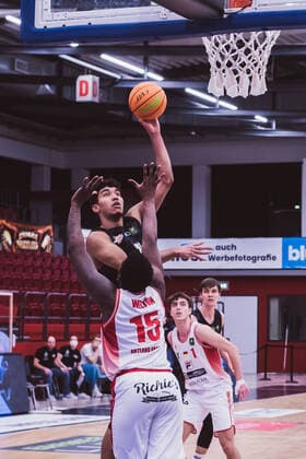 ProA 10 match day Artland Dragons vs Science City Jena, 16 02 2021 Rafael Alberton Rodrigues Science City Jena, 21 , Quadir Hassan Welton Artland Dragons, 15 ProA 10 match day Artland Dragons vs Science City Jena on 16 02 2021 in Quakenbrueck Artland Arena , Germany, Copyright: xBEAUTIFULxSPORTS Neddermannx
