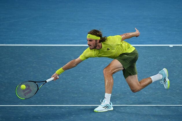 TENNIS AUSTRALIAN OPEN, Stefanos Tsitsipas of Greece in action during his Men s singles quarter finals match against Rafael Nadal of Spain on Day 10 of the Australian Open at Melbourne Park in Melbourne, Wednesday, February 17, 2021.( NO ARCHIVING, EDITORIAL USE ONLY, NO USE IN BOOKS WITHOUT CONSENT MELBOURNE VIC AUSTRALIA  Copyright: xDEANxLEWINSx 20210217001521174063