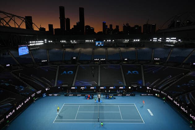 TENNIS AUSTRALIAN OPEN, A general view during the Men s singles quarter finals match between Rafael Nadal of Spain and Stefanos Tsitsipas of Greece on Day 10 of the Australian Open at Melbourne Park in Melbourne, Wednesday, February 17, 2021. ( NO ARCHIVING, EDITORIAL USE ONLY, NO USE IN BOOKS WITHOUT CONSENT MELBOURNE VIC AUSTRALIA  Copyright: xDEANxLEWINSx 20210217001521176838