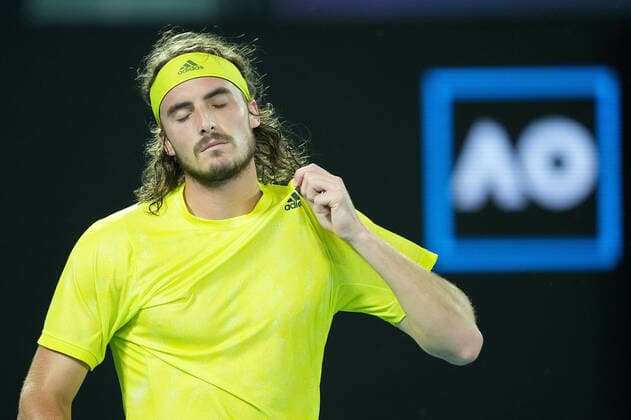 TENNIS AUSTRALIAN OPEN, Stefanos Tsitsipas of Greece reacts during his Men s singles quarter finals match against Rafael Nadal of Spain on Day 10 of the Australian Open at Melbourne Park in Melbourne, Wednesday, February 17, 2021. ( NO ARCHIVING, EDITORIAL USE ONLY, NO USE IN BOOKS WITHOUT CONSENT MELBOURNE VIC AUSTRALIA  Copyright: xDAVExHUNTx 20210217001521186358