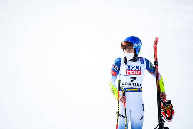 210218 Mikaela Shiffrin of USA looks dejected after the Women s Giant Slalom during of the 2021 FIS Alpine World Ski Championships on February 18, 2021 in Cortina d Ampezzo Photo Simon Hastegard BILDBYRAN kod SH SH0073 alpint alpine alpina vm fis alpine world ski championships storslalom giant slalom dam bbeng jubel depp,  Copyright: SIMONxHASTEGARD BB210218SH041
