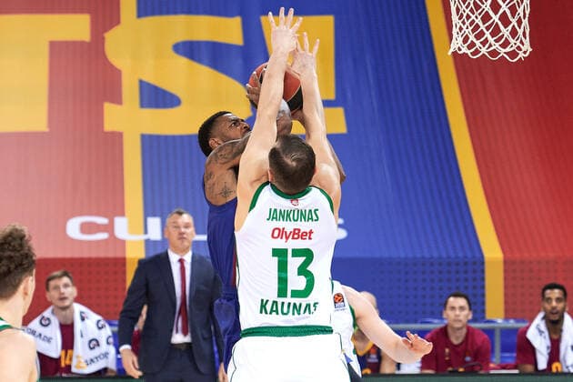 February 18, 2021, Barcelona, Spain: Cory Higgins of FC Barcelona, Barca during the Turkish Airlines EuroLeague match between FC Barcelona and Zalgiris Kaunas at Palau Blaugrana in Barcelona, Spain. Barcelona Spain - ZUMAd159 20210218_zia_d159_022 Copyright: xGerardxFrancox