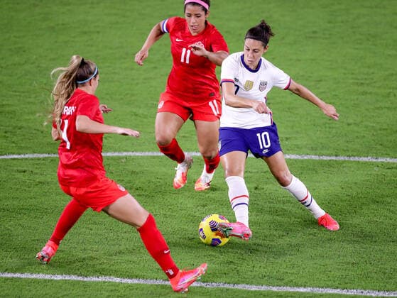 Football, Womens international, USA - Canada