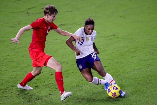 February 18, 2021: United States defender CRYSTAL DUNN (19) drives the ball during the SheBelieves Cup United States vs Canada match at Exploria Stadium in Orlando, Fl on February 18, 2021. - ZUMAk149 20210218_zsp_k149_063 Copyright: xCoryxKnowltonx
