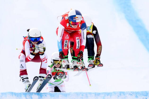 Bilder des Jahres 2021, Sport 02 Februar Sport Themen der Woche KW07 Sport Bilder des Tages REESTYLE SKIING - FIS WC Reiteralm SCHLADMING,AUSTRIA,19.FEB.21 - FREE SKI, FREESTYLE SKIING - FIS World Cup, Ski Cross, ladies, men. Image shows Fanny Smith (SUI), Zoe Chore (CAN), Tatjana Meklau (AUT) and Jade Grillet Aubert (FRA). GEPAxpictures xChristianxWalgram
