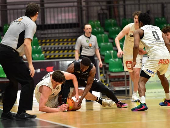 19 02 2021 Basketball Season 2020 2021 2 Bundesliga Pro A 22 Game Day Nuremberg Falcons Basketball Club NBC Kirchheim Knights OGo Jonathan Maier 13, Nuremberg Falcons BC NBC Richard Lawrence Williams Jr 3, Kirchheim Knights