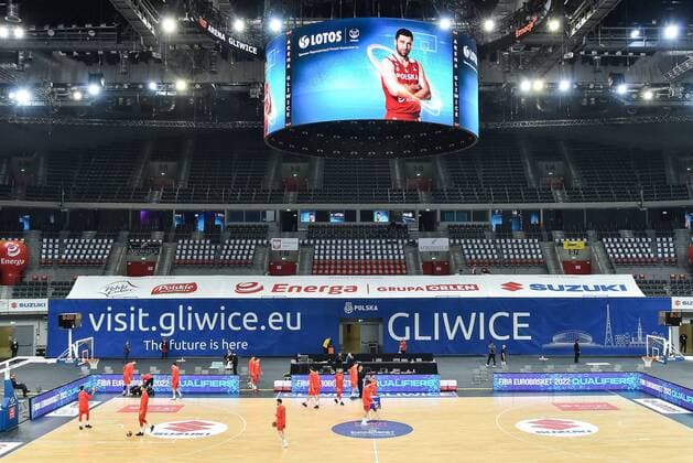 2021.02.19 Gliwice Koszykowka Mezczyzn Kwalifikacje Mistrzostw Europy FIBA EuroBasket 2022 Polska - Hiszpania N z arena gliwice widok trybuny trybuna puste trybuny ilustracja zdjecie ilustracyjne covid gliwicka banka hala parkiet Foto Lukasz Sobala PressFocus 2021.02.19 Gliwice Basketball Men s FIBA EuroBasket 2022 Qualifiers Poland - Spain arena gliwice widok trybuny trybuna puste trybuny ilustracja zdjecie ilustracyjne covid gliwicka banka hala parkiet Credit: Lukasz Sobala PressFocus NEWSPIX.PL --- Newspix.pl  20210219PF_LS156