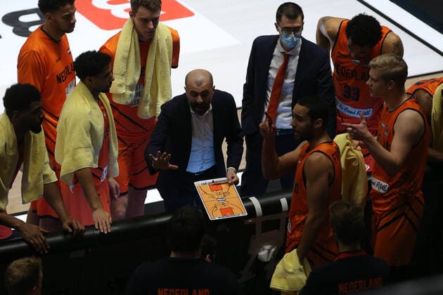 Basketball, EM Quali, Kroatien - Niederlande Coach Maurizio Buscaglia of Netherlands during the FIBA Eurobasket Qualifiers Group D match between Croatia and Netherlands at Besiktas Akatlar Arena in Istanbul , Turkey on February 20 , 2021. 