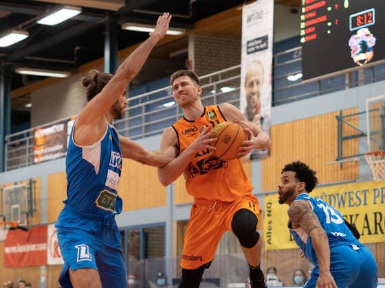 Rytis Pipiras Wiha Panthers Schwenningen 11 wiha Panthers Schwenningen vs PS Karlsruhe LIONS, Basketball, BARMER 2 BASKETBALL BUNDESLIGA, 22 Spieltag 2020 2021, 20 02 2021, wiha Panthers Schwenningen vs PS Karlsruhe LIONS, Basketball, BARMER 2 BASKETBALL BUNDESLIGA, 22 Spieltag 2020 2021, 20 02 2021, Villingen Schwenningen Copyright: xMiclasxHaasis Eibner-Pressefotox EP_mhs