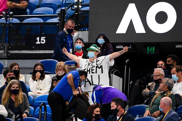 Australian Open, spectators during mens final